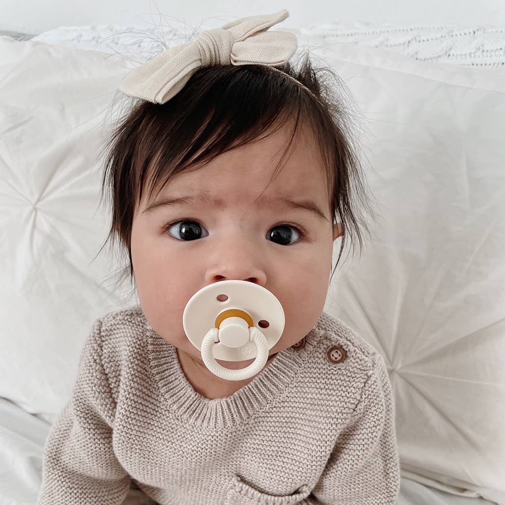 Itzy Soother Natural Rubber Paci Sets