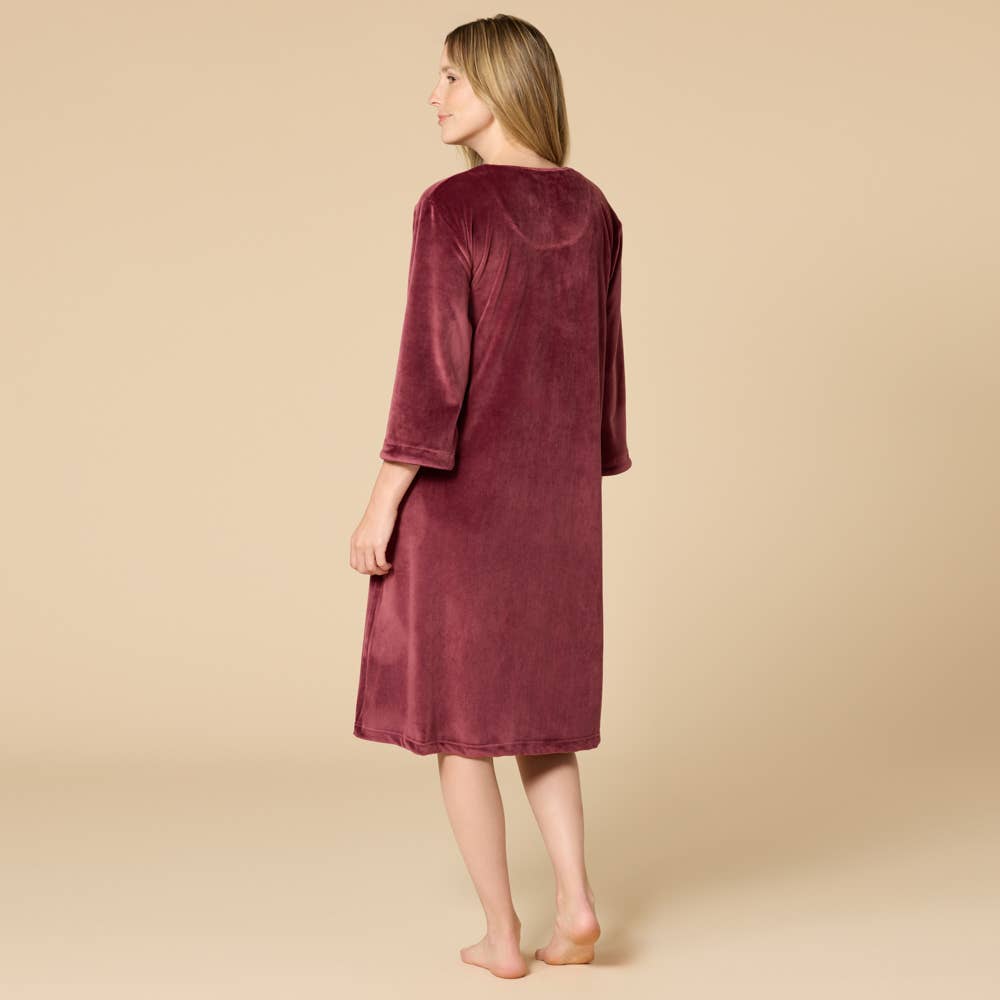 42" 3/4 Sleeve Serenity Short Zip Robe