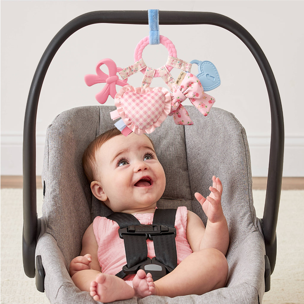 Bow Bitzy Busy Ring
