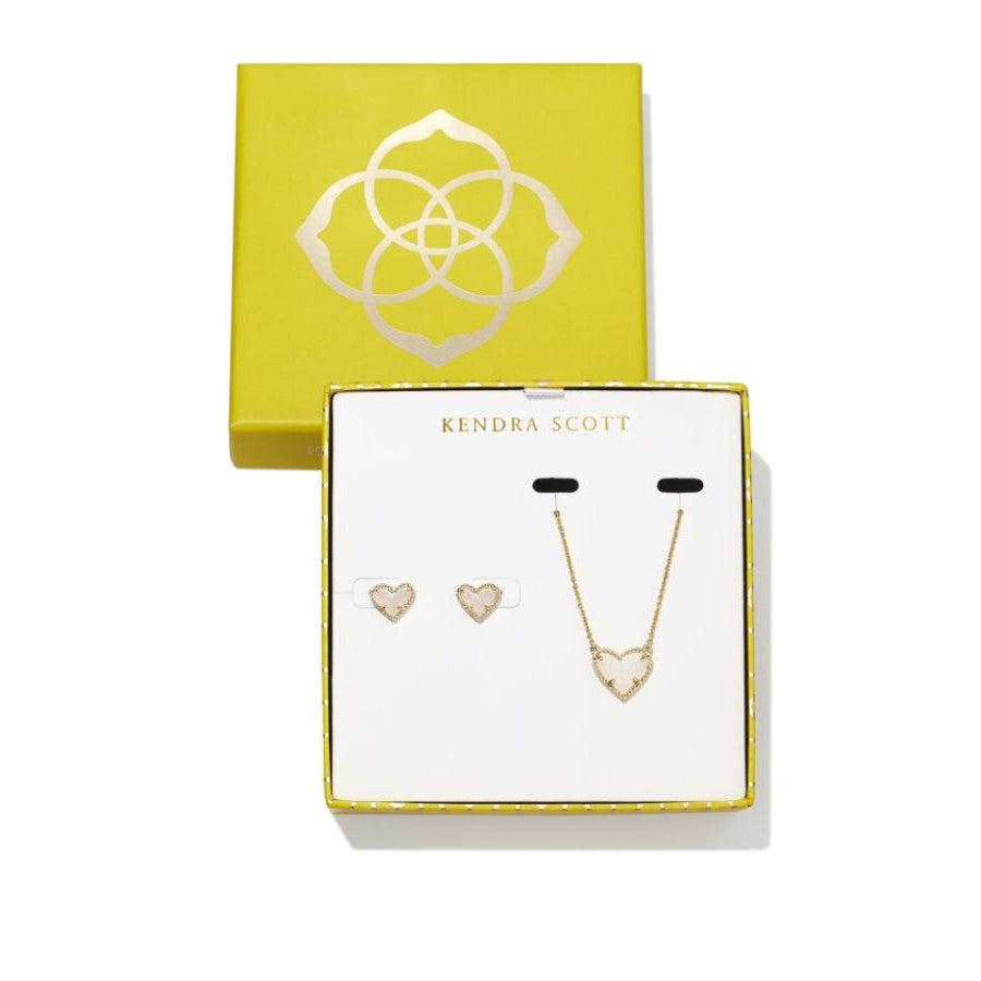 Kendra Scott Gift Set Ari Heart Pendant & Stud in Gold Iridescent Drusy