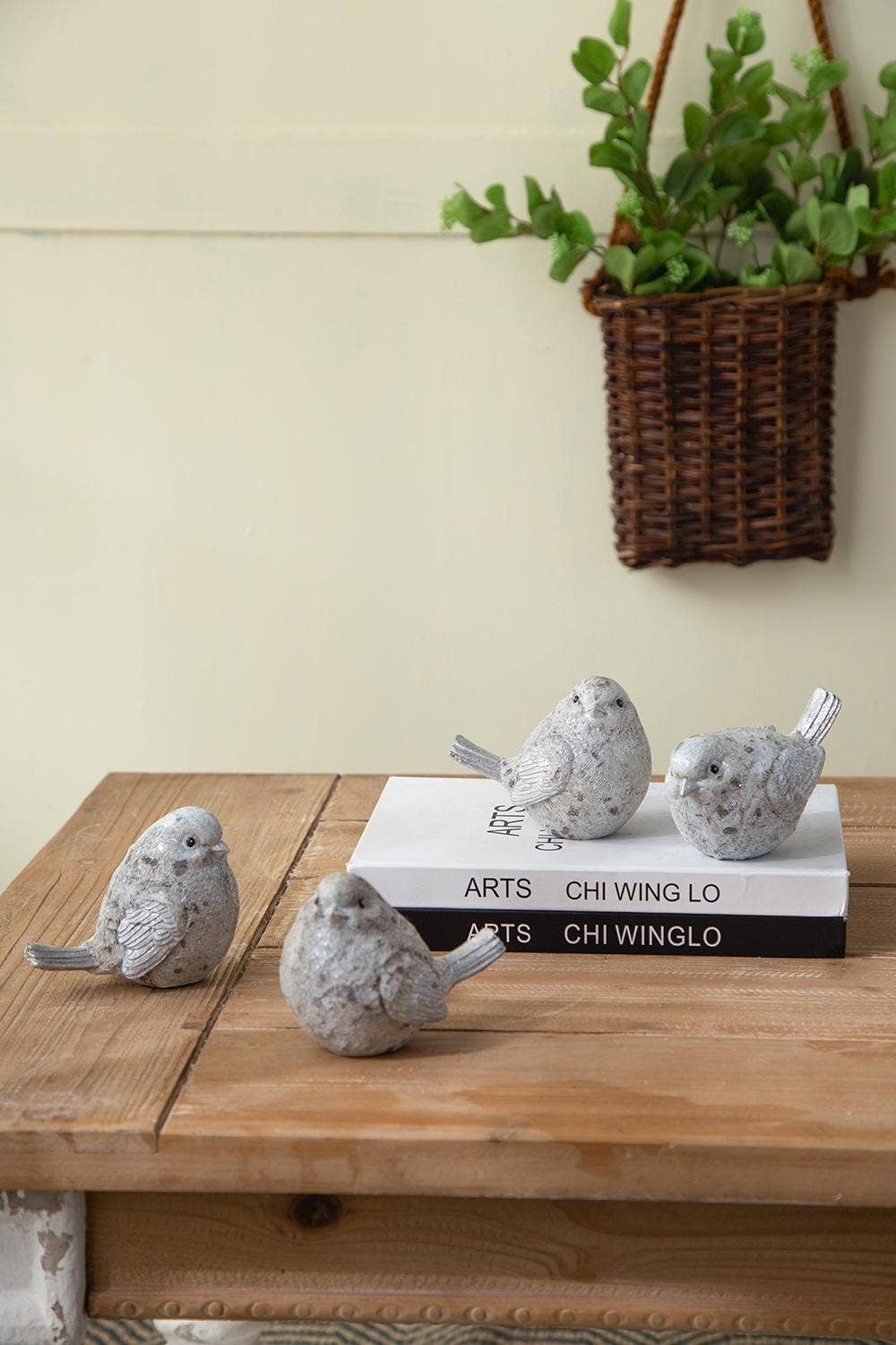 Resin Sparkly Snow Bird, Set of 4