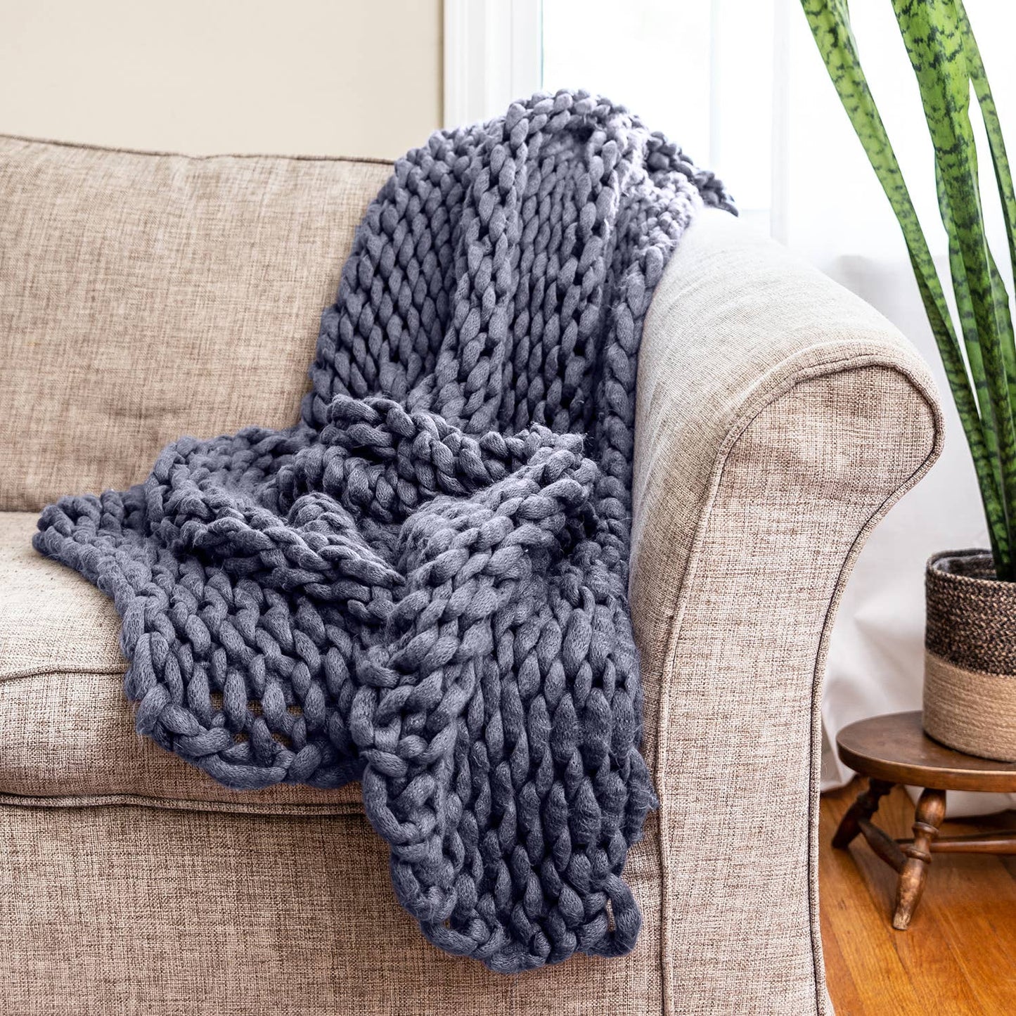 Chunky Knit Throw