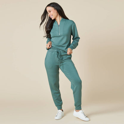 Athleisure DreamTech 1/4 Zip Jogger Set for Women