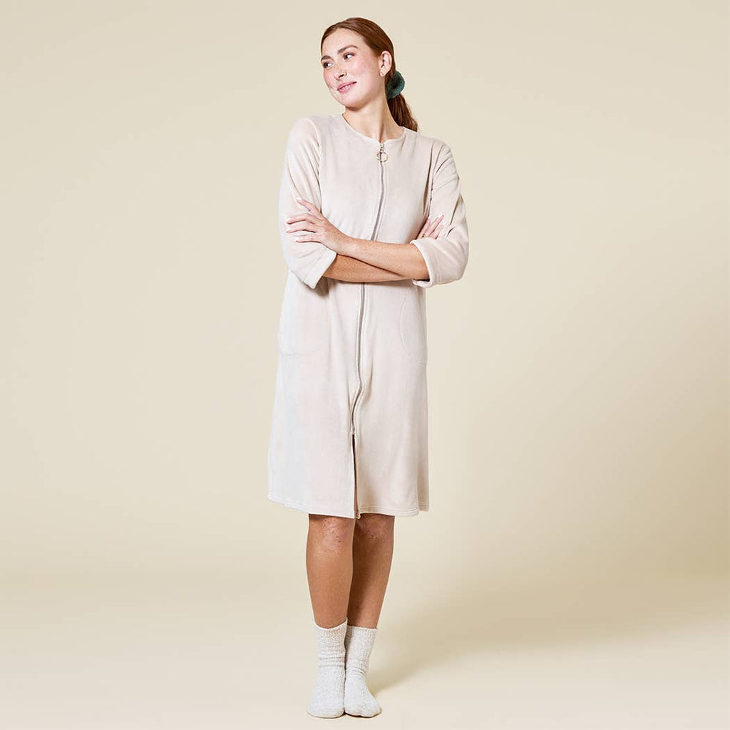 42" 3/4 Sleeve Serenity Short Zip Robe