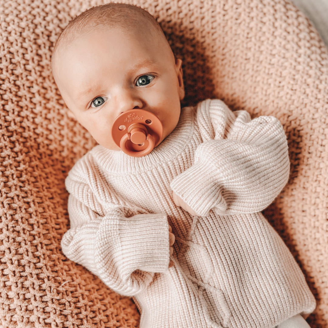 Itzy Soother Natural Rubber Paci Sets