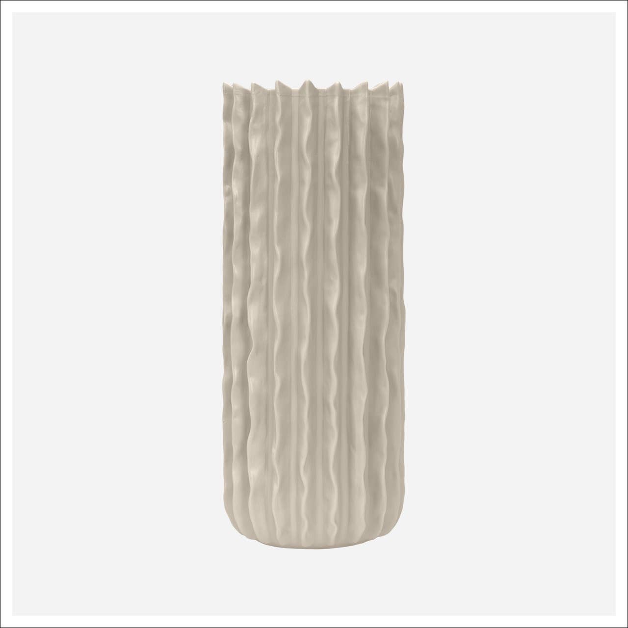 Guillian Vase