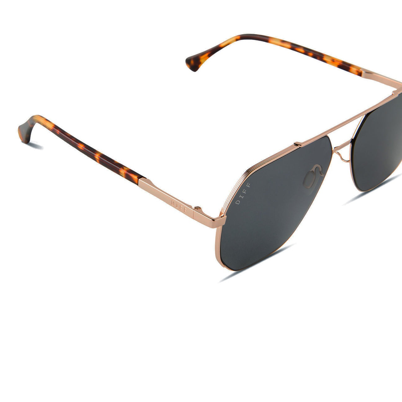 DIFF EYEWEAR Monaco Antique Gunmetal Grey Gradient Sharp