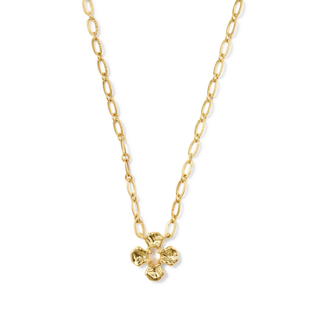 Leanne Short Pendant Necklace