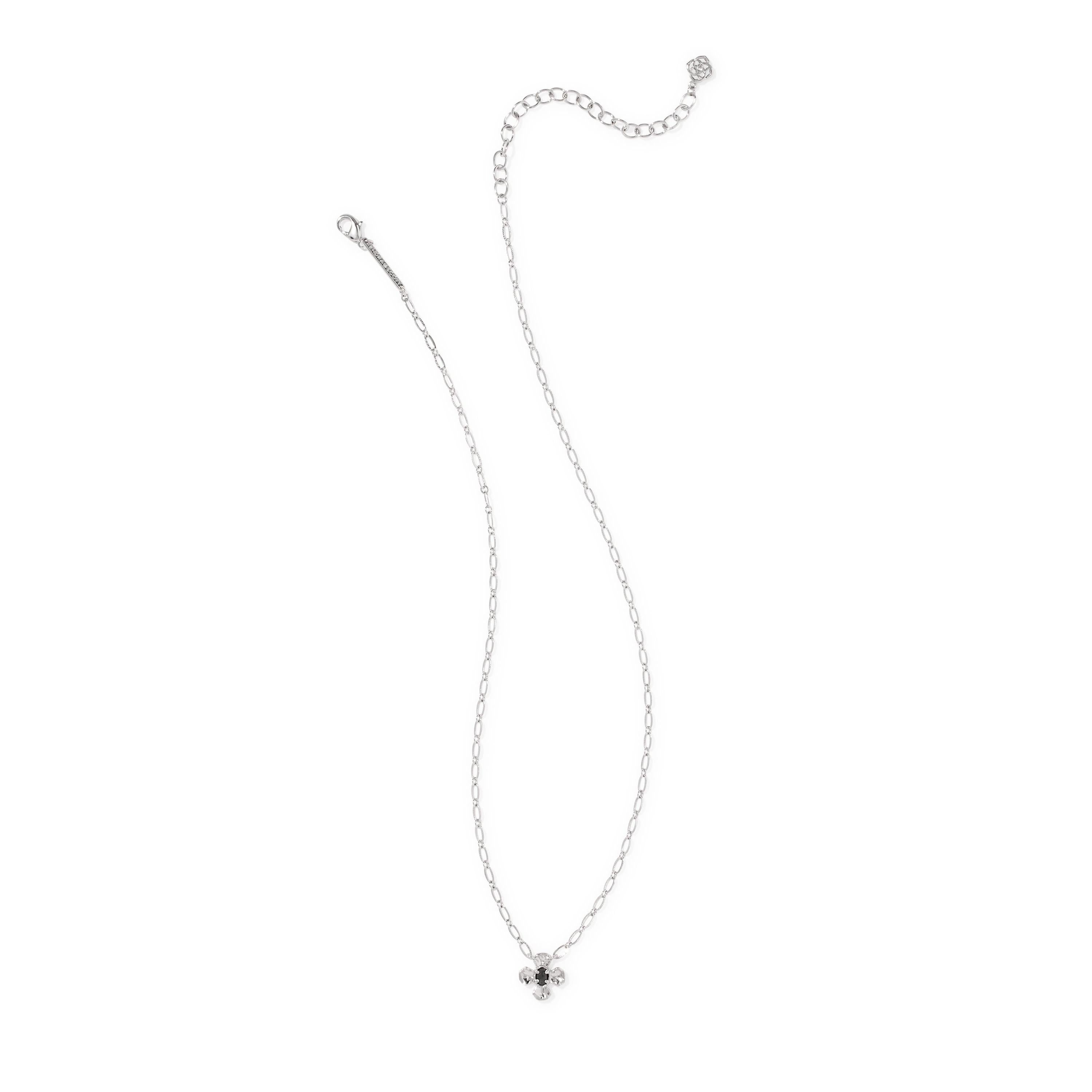 Leanne Short Pendant Necklace