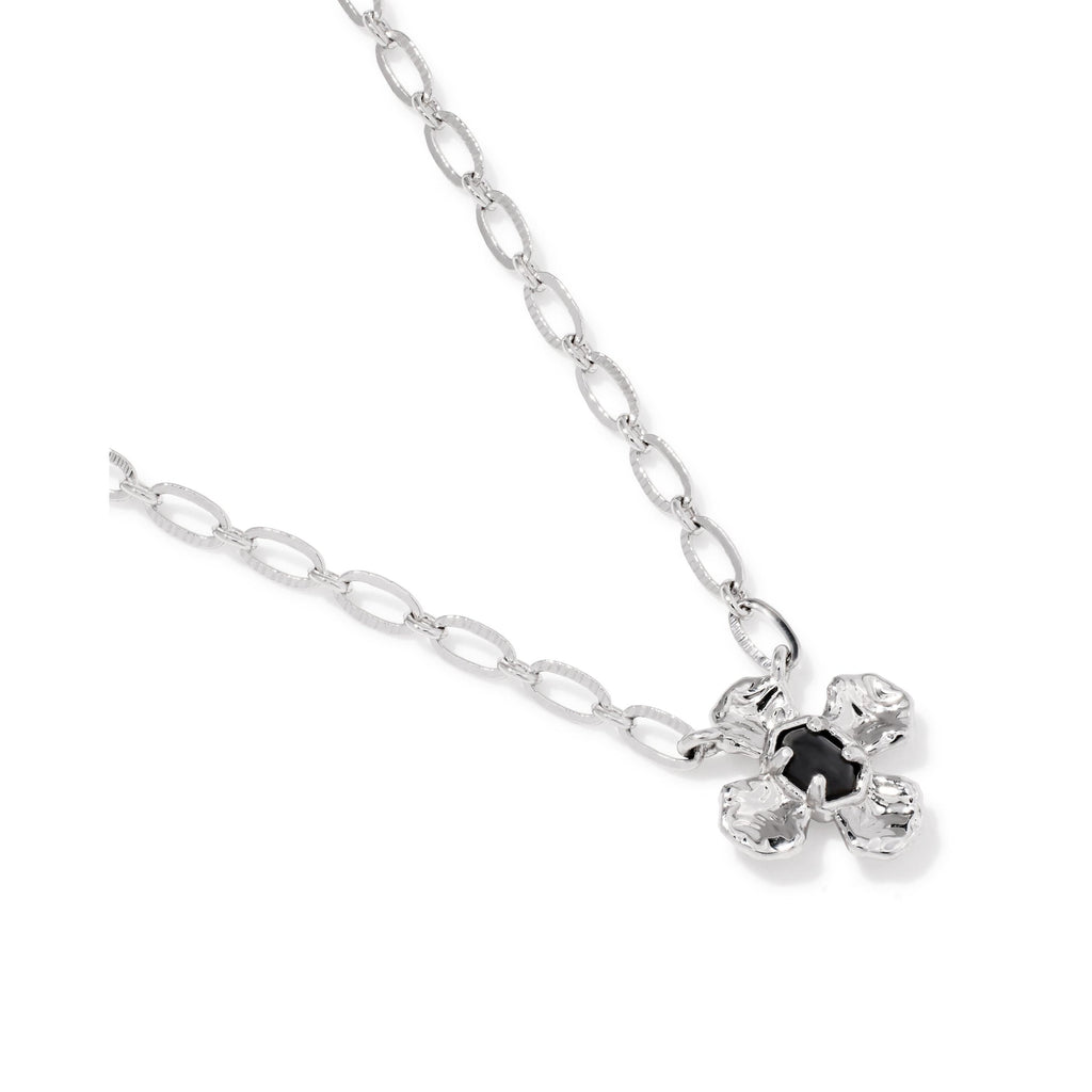 Leanne Short Pendant Necklace