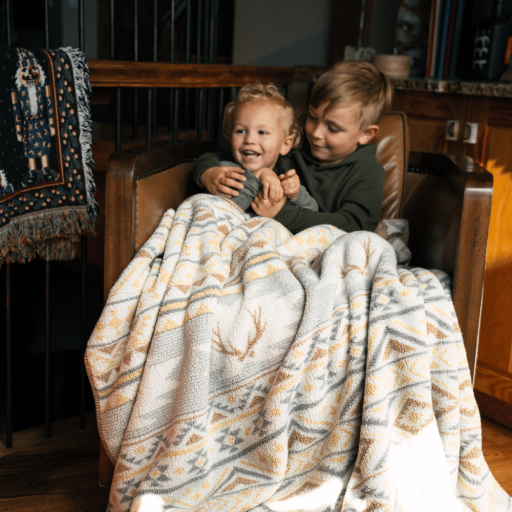 Sherpa Blanket - Whitetail Aztec - Cream