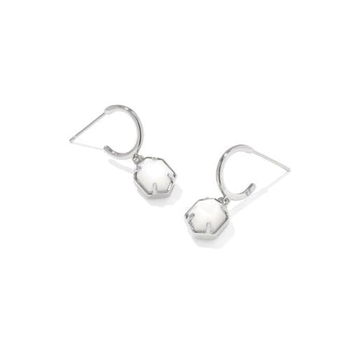 Tomon Huggie Earring