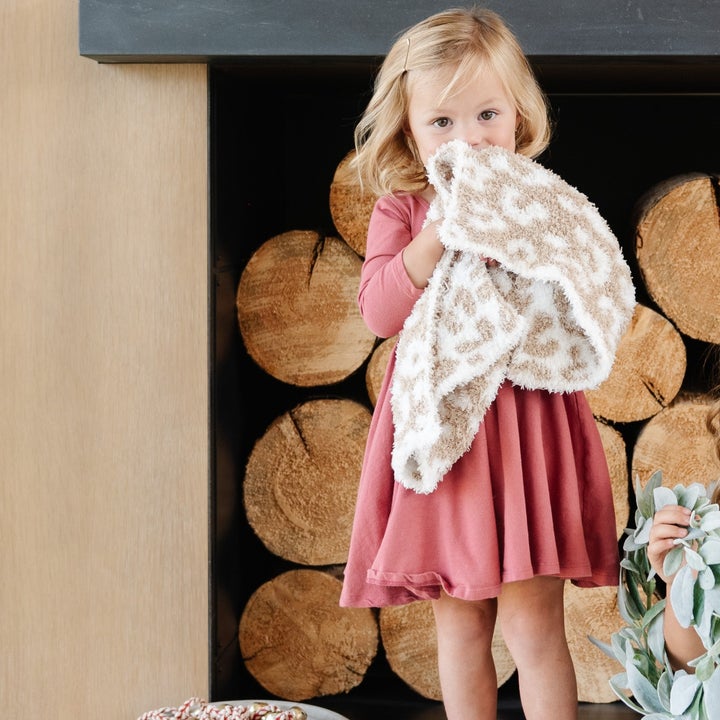 Saranoni Tan Leopard Double-Layer Bamboni Mini Blanket Lasting Impressions