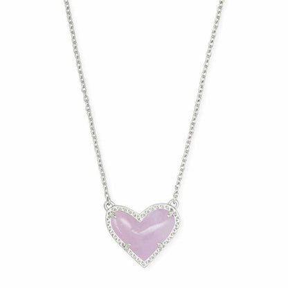 Ari Heart Gold Pendant Necklace in Rose Quartz