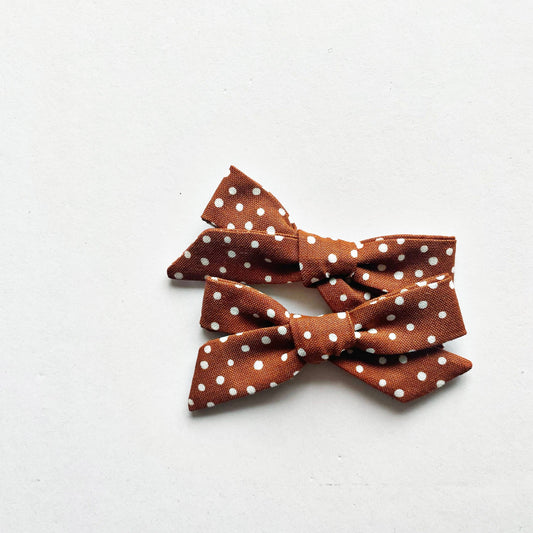 Camel Dotted Pigtail Bow Set