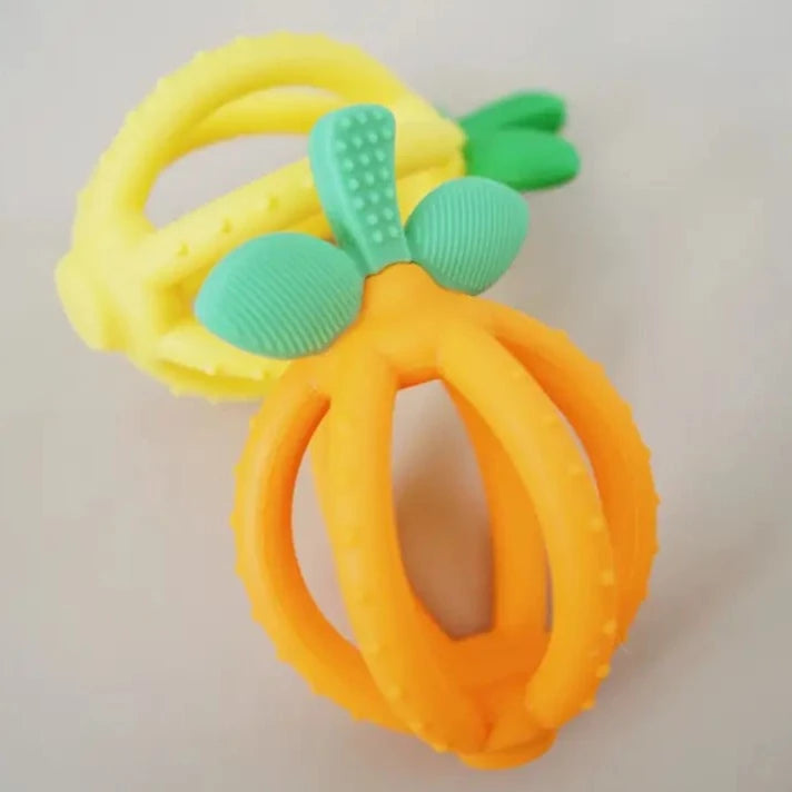 Bitzy Biter Teething Ball Baby Teether