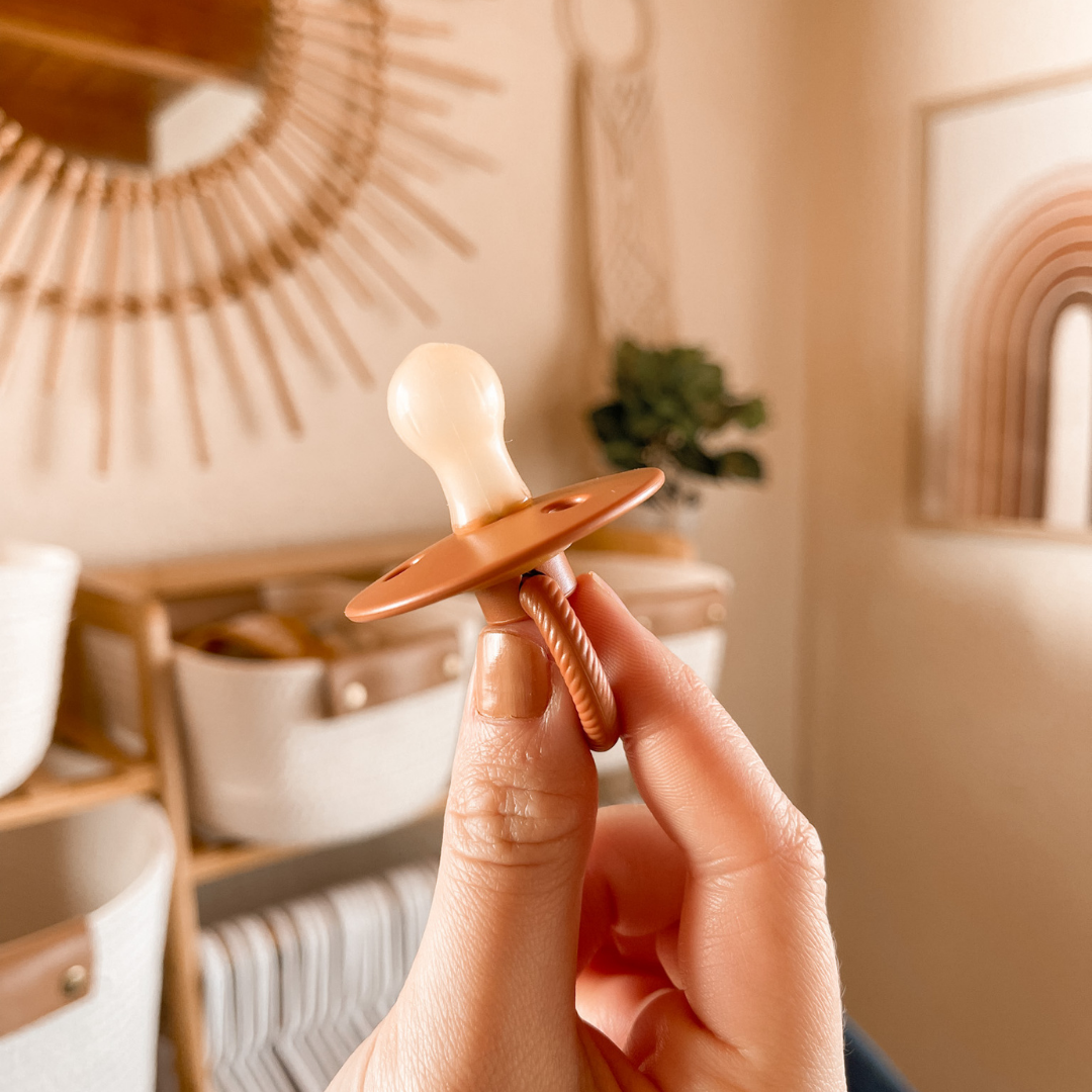 Itzy Soother Natural Rubber Paci Sets