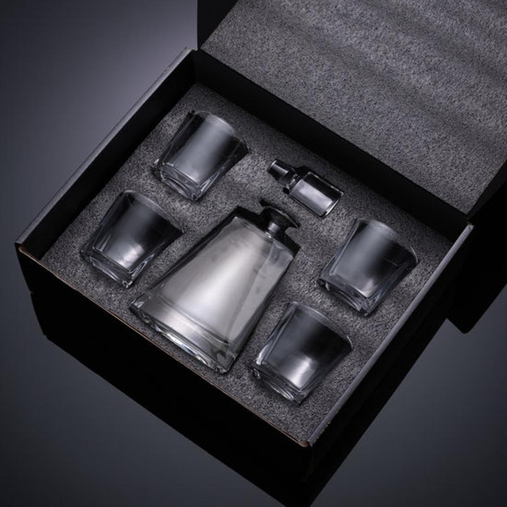 Luna Whiskey 5-Piece Decanter Set