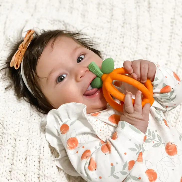 Bitzy Biter Teething Ball Baby Teether